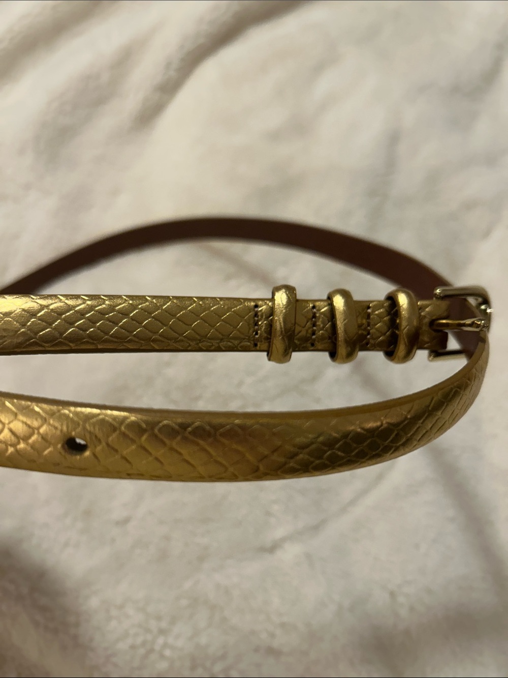 Gold Textured Women's Belt. Ralph Lauren. Never used. Adjustable